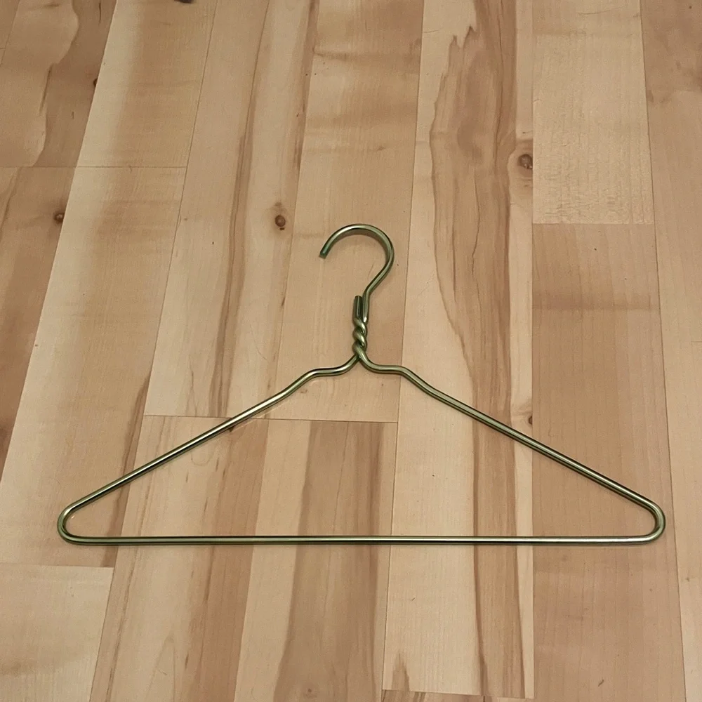 Green Metal Clothing Hanger Clothes Hanger